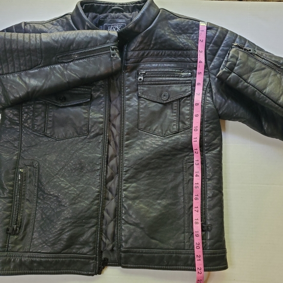 Buckle Black - Picture 11 of 13